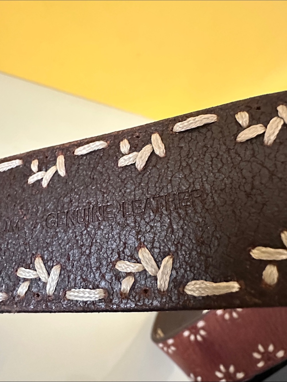 Buckle Brand Vintage Brown Leather Floral-Embroidered Belt - Picture 11 of 16